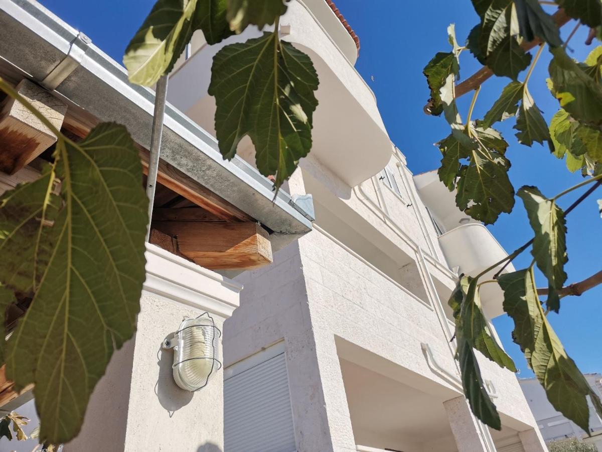 Apartments Marija - By The Sea Rogoznica  Dış mekan fotoğraf