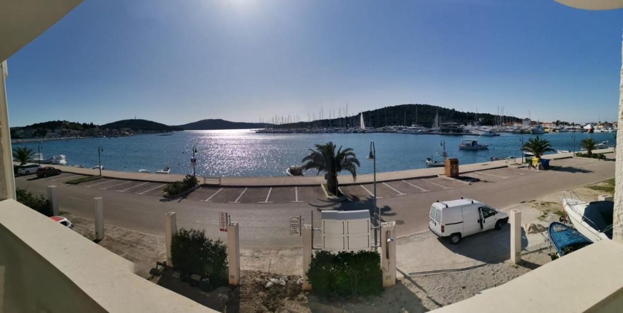 Apartments Marija - By The Sea Rogoznica  Dış mekan fotoğraf
